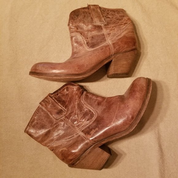 Corral Shoes - Corral Western Ankle Boots Weathered Look Sz 7